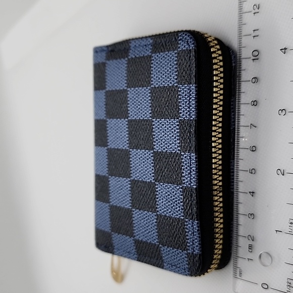 Small Zip Around Card Case - Picture 7 of 9